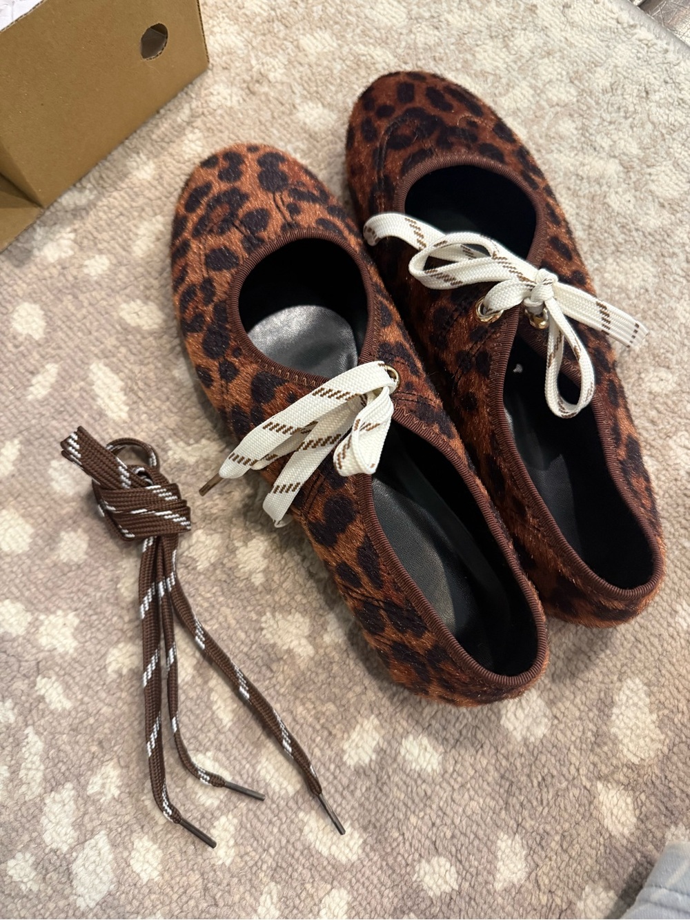 Leopard Print Ballet Flats with Bow - Brown - Picture 2 of 4